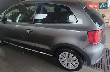 Хетчбек Volkswagen Polo 2010 в Старому Самборі