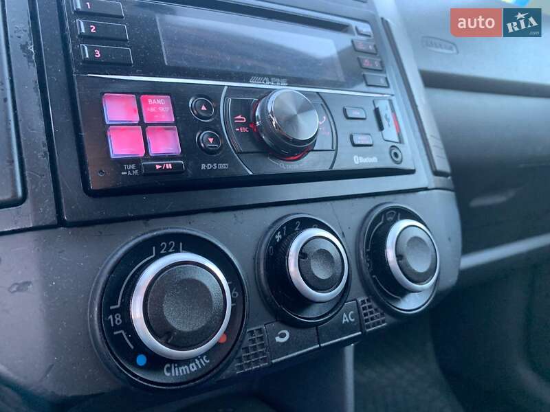Хэтчбек Volkswagen Polo 2007 в Киеве