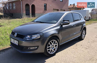 Хэтчбек Volkswagen Polo 2013 в 
