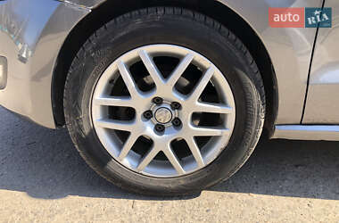 Хэтчбек Volkswagen Polo 2013 в 