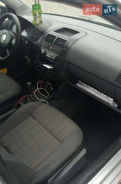 Хетчбек Volkswagen Polo 2006 в 