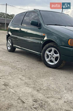 Хэтчбек Volkswagen Polo 1995 в 