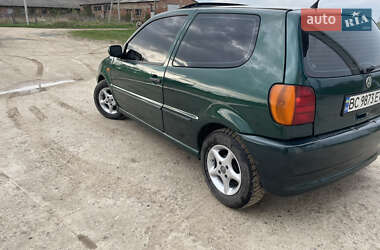 Хэтчбек Volkswagen Polo 1995 в 