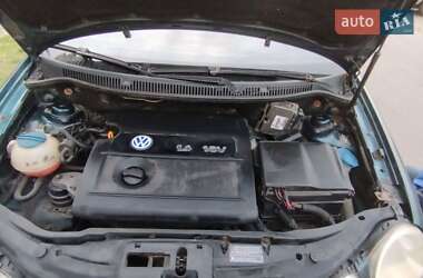 Хэтчбек Volkswagen Polo 2003 в 