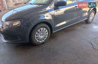 Седан Volkswagen Polo 2011 в 