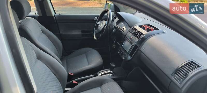 Хэтчбек Volkswagen Polo 2003 в Киеве