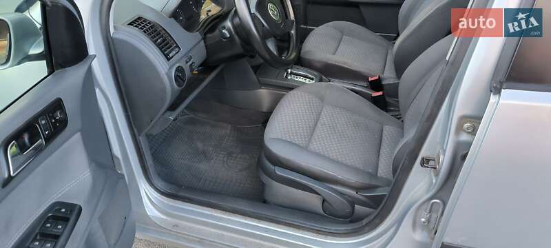Хэтчбек Volkswagen Polo 2003 в Киеве