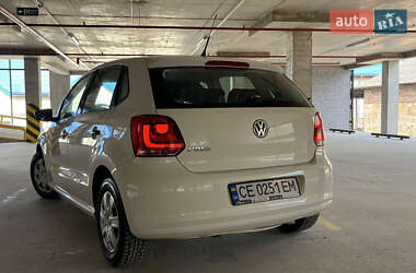 Хэтчбек Volkswagen Polo 2009 в 