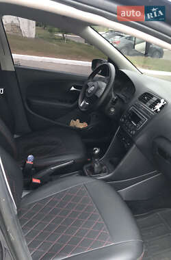Седан Volkswagen Polo 2013 в 
