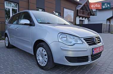 Хетчбек Volkswagen Polo 2009 в 