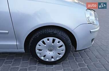 Хетчбек Volkswagen Polo 2009 в 