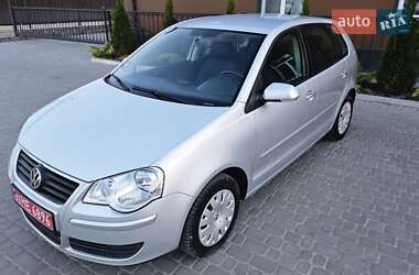 Хетчбек Volkswagen Polo 2009 в 