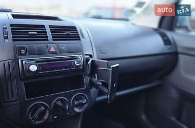 Хетчбек Volkswagen Polo 2009 в 