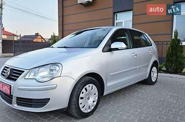 Хетчбек Volkswagen Polo 2009 в 