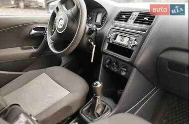 Хетчбек Volkswagen Polo 2013 в 