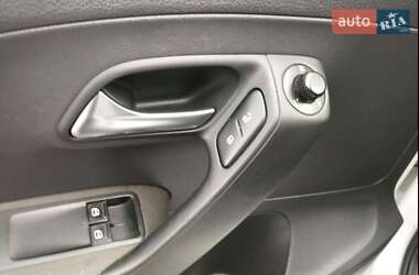 Хетчбек Volkswagen Polo 2013 в 