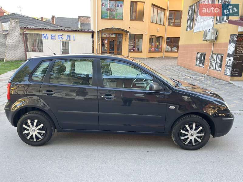 Хэтчбек Volkswagen Polo 2003 в Черновцах