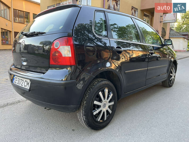 Хэтчбек Volkswagen Polo 2003 в Черновцах