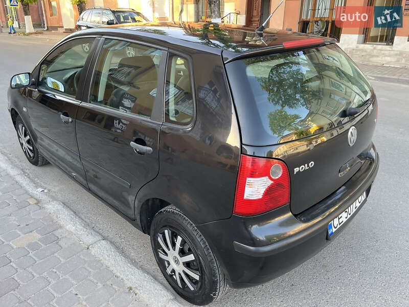 Хэтчбек Volkswagen Polo 2003 в Черновцах