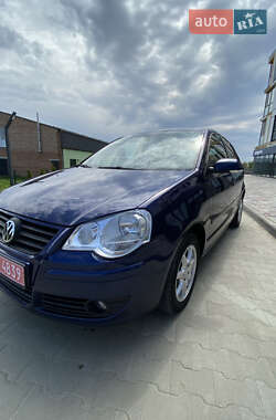 Хетчбек Volkswagen Polo 2008 в 