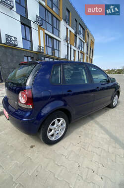 Хетчбек Volkswagen Polo 2008 в 