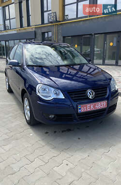 Хетчбек Volkswagen Polo 2008 в 