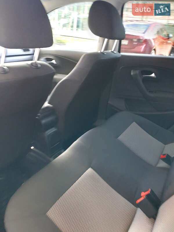 Хетчбек Volkswagen Polo 2011 в Івано-Франківську