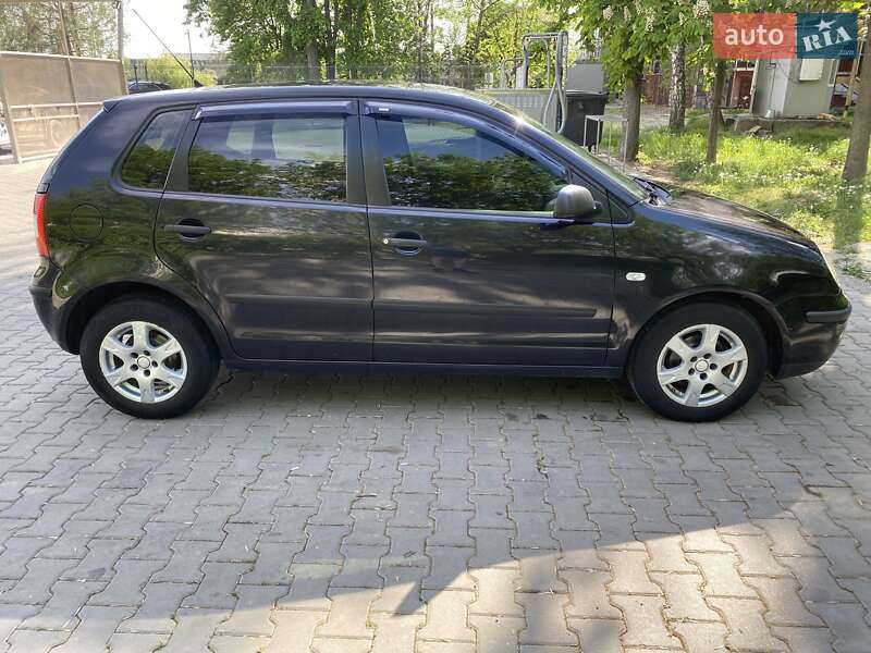 Хэтчбек Volkswagen Polo 2005 в Черновцах