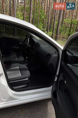Седан Volkswagen Polo 2013 в 