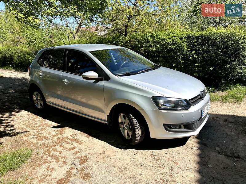 Хэтчбек Volkswagen Polo 2013 в Яворове