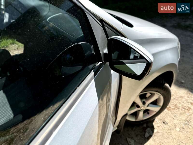 Хэтчбек Volkswagen Polo 2013 в Яворове