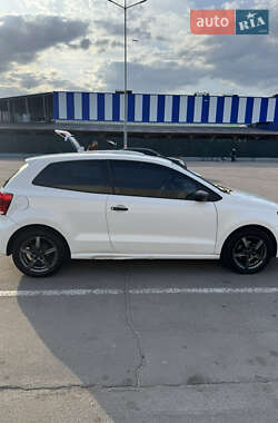 Хетчбек Volkswagen Polo 2010 в 