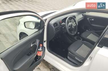 Седан Volkswagen Polo 2012 в 