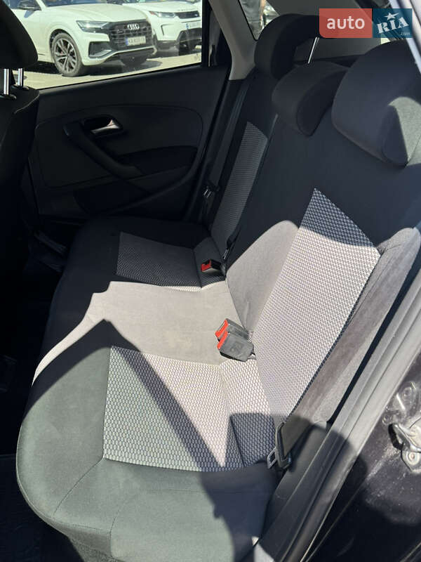 Хетчбек Volkswagen Polo 2010 в Києві
