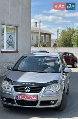 Хэтчбек Volkswagen Polo 2007 в Луцке