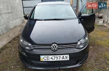 Седан Volkswagen Polo 2011 в Черновцах