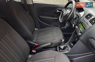 Седан Volkswagen Polo 2015 в 