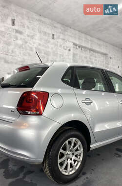 Хетчбек Volkswagen Polo 2012 в 
