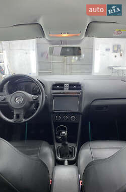 Хетчбек Volkswagen Polo 2012 в 