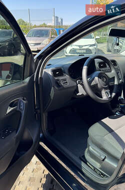 Хетчбек Volkswagen Polo 2010 в 