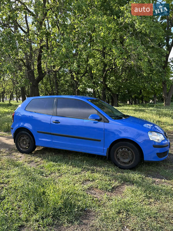 Хетчбек Volkswagen Polo 2005 в Миколаєві
