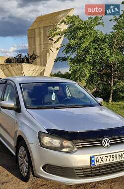 Седан Volkswagen Polo 2011 в Изюме