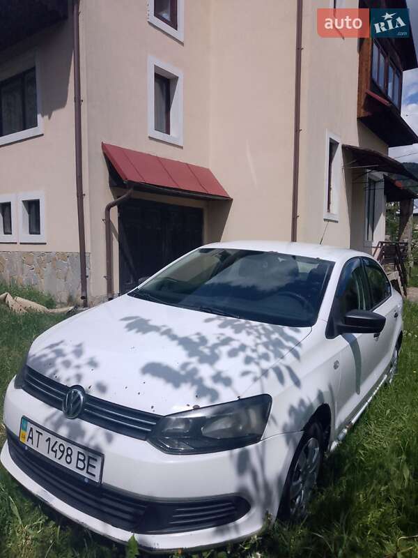 Седан Volkswagen Polo 2012 в Яремчі