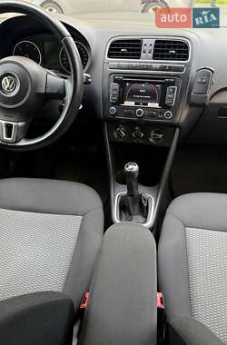 Хетчбек Volkswagen Polo 2012 в 