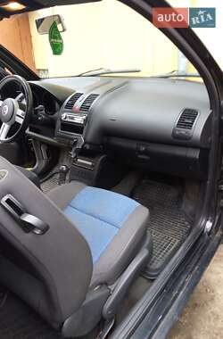Хэтчбек Volkswagen Polo 1999 в 