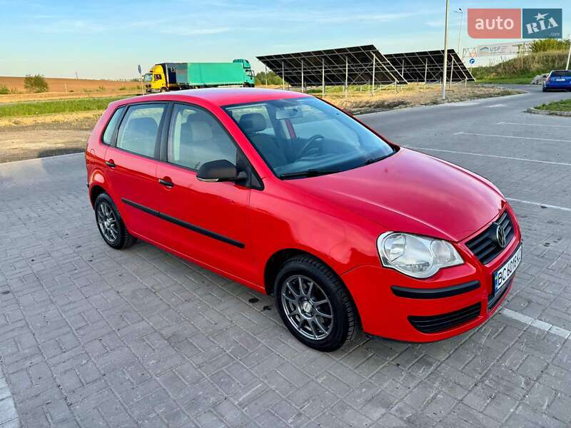 Хетчбек Volkswagen Polo 2008 в 