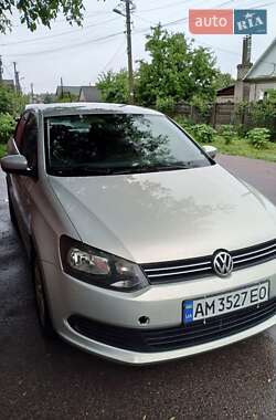 Седан Volkswagen Polo 2012 в Житомире