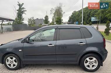 Хетчбек Volkswagen Polo 2003 в 