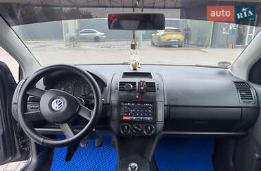 Хетчбек Volkswagen Polo 2003 в 