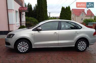 Седан Volkswagen Polo 2013 в 
